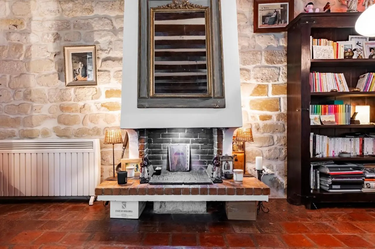 Apartment Veeve - Rustic Allure Paris